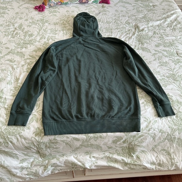 Gymshark Green Crest Hoodie - Picture 2 of 5